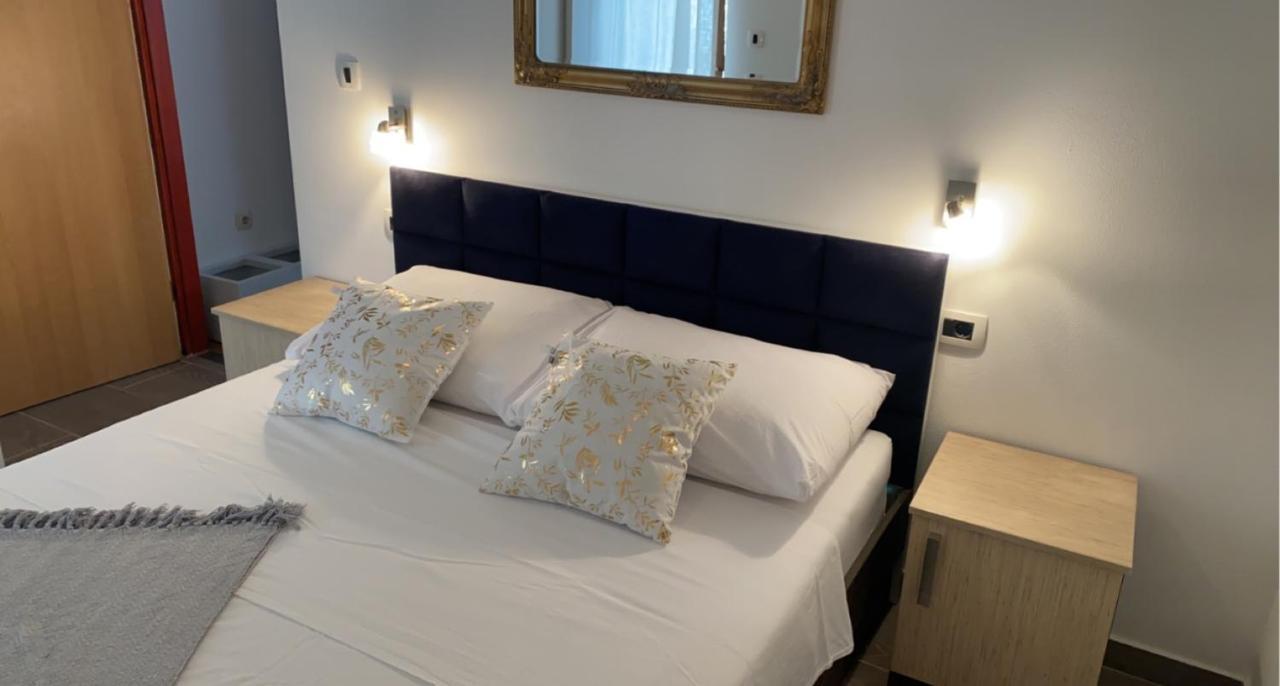 Apartments Cvita Bibinje Zewnętrze zdjęcie